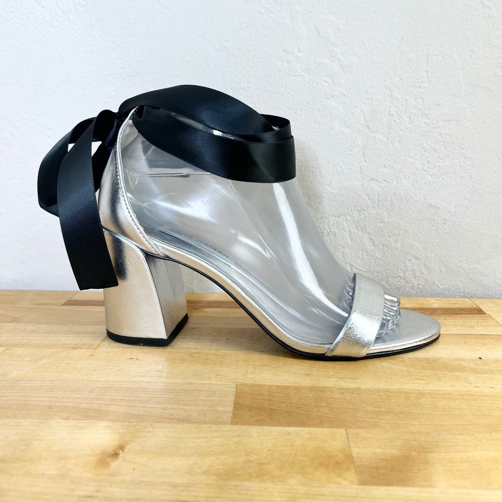 Steve Madden Silver Block Heel Sandals Black Ribbon Wrap Tie Matty‎ Size 7